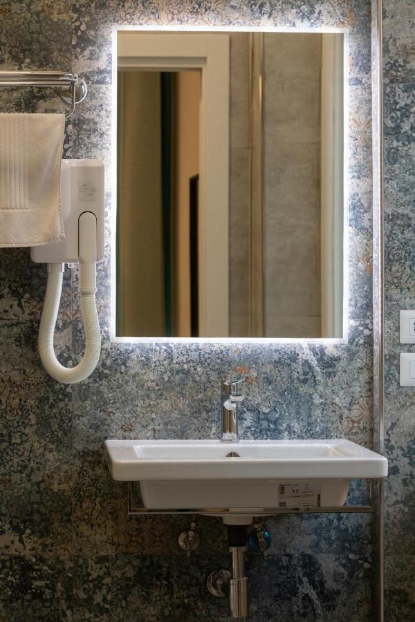 Sant'Erasmo Suite Рим Экстерьер фото